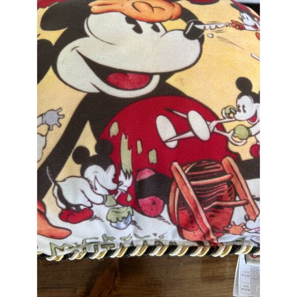 Vintage Disney Mickey Mouse Pillow 16” By 16” (laying Flat) - Picture 5 of 11